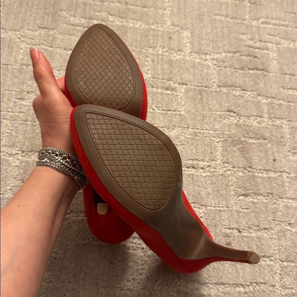 Jessica Simpson Red High Heels - Picture 8 of 10